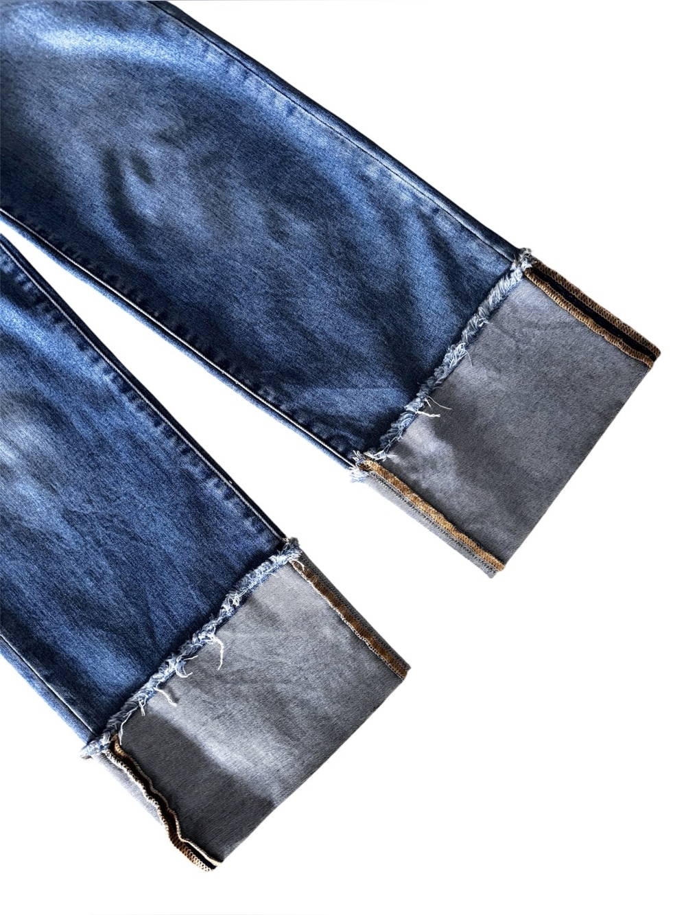RIsen Define and Unwind Light Crop Jeans - Picture 4 of 7